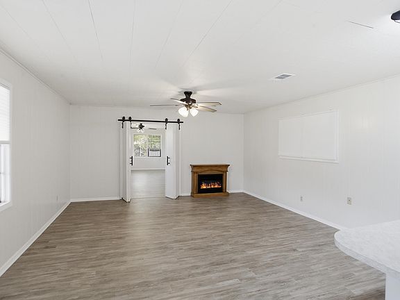 3rd image of 5195H Fountain Cemetery Rd