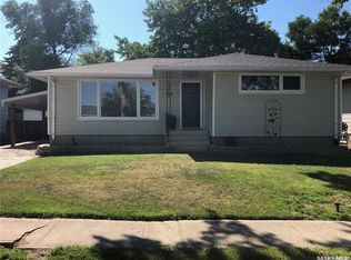 308 Shaw Pl, Assiniboia, SK S0H0B0
