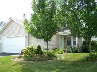 21511 Cormorant St, Crest Hill, IL 60403