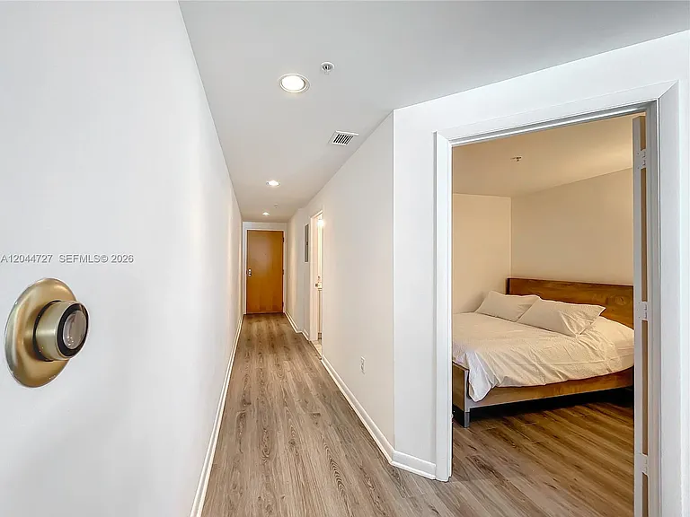 244 Biscayne Blvd #1108 — Photo 17