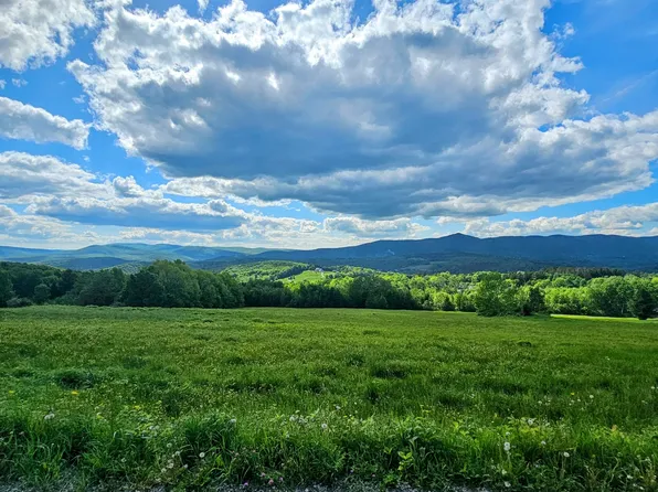 423 Whites Road, Wilmington, VT 05363