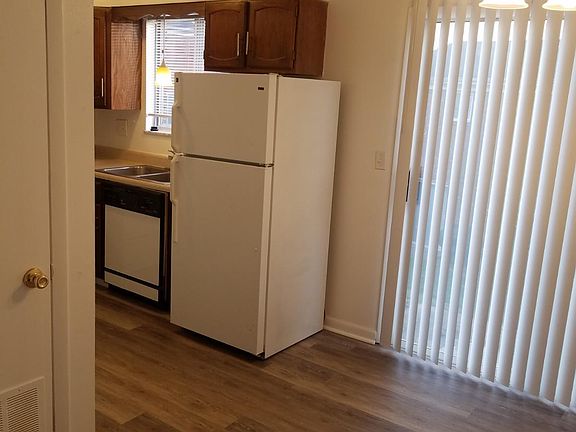 3rd image of 6511 E Jefferson Dr #6512