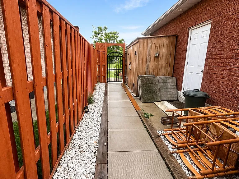 961 Stargazer Dr #BASEMENT — Photo 6