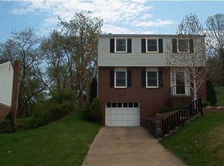 235 Oaklyn Rd, Bethel Park, PA 15102