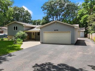 8378 Groveland Rd, Saint Paul, MN 55112