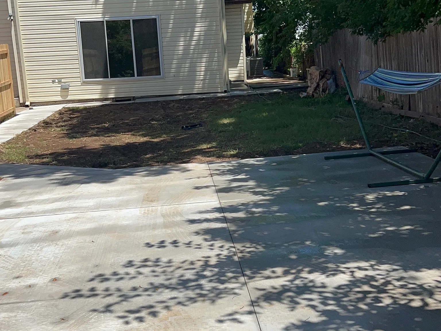 2 bed, 825 sqft, $2,000 — Photo 2