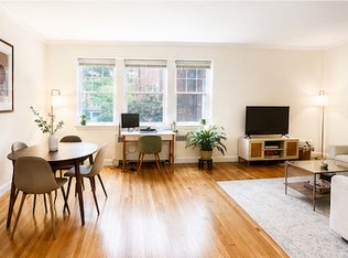 14 Fairbanks St #6, Brookline, MA 02446