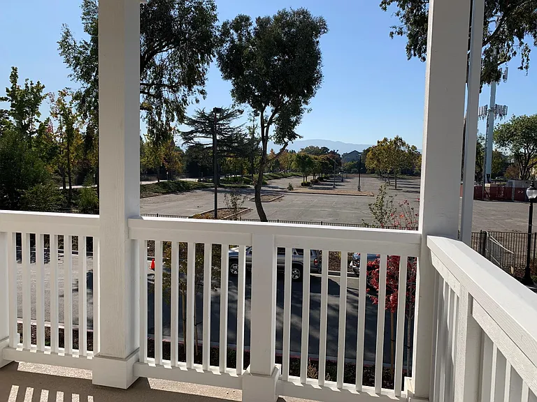 300 Circuit Way — Photo 16