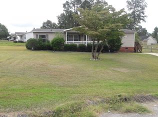 2477 Ohara Dr, Raeford, NC 28376