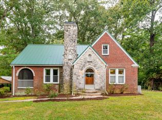 4111 Fulton Dr, Knoxville, TN 37918