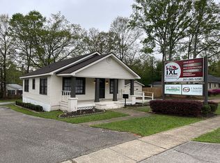 3933 Moffett Rd, Mobile, AL 36618