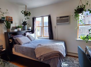 293 Graham Ave APT 3F, Brooklyn, NY 11211