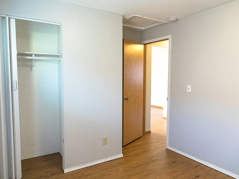 1158 SW 14th Ave — Photo 15