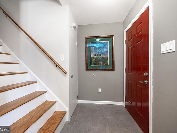 4th image of 173 Bechtel Rd