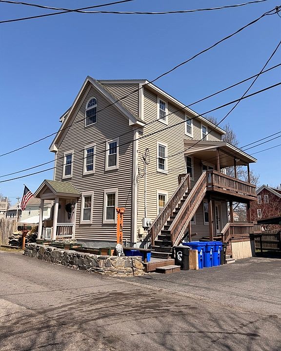 1st image of 8 Woodwards Ln