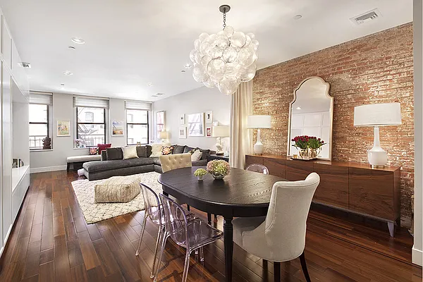 Sold by Stribling | media 15