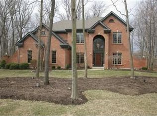 9221 Olde Woods Ct, Dayton, OH 45458