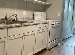 100 E Stewart Rd #17, Columbia, MO 65203