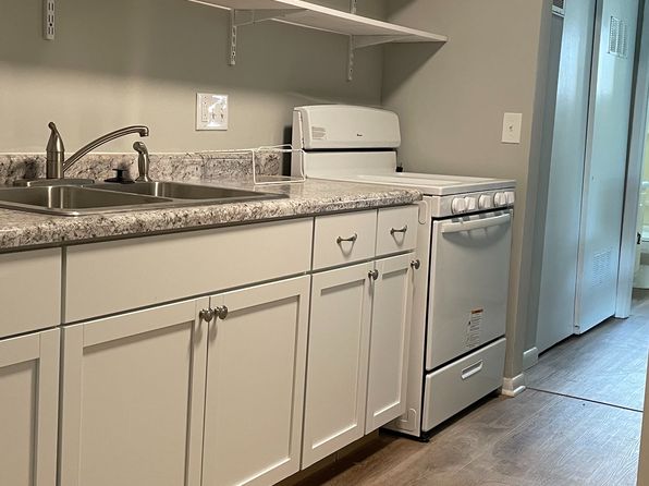 100 E Stewart Rd #17