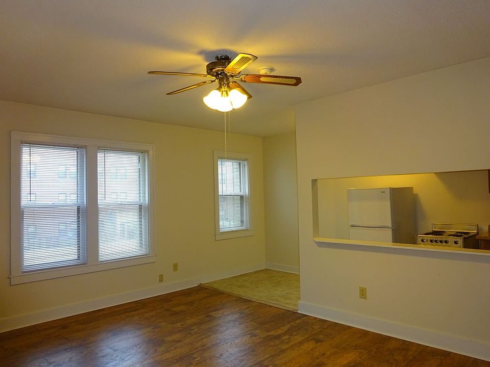 1st image of 1706 Stevens Ave APT 205