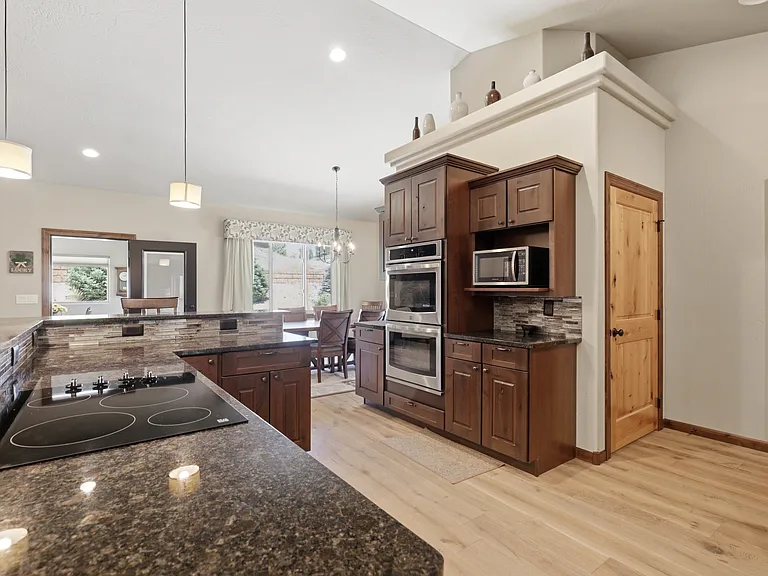 1248 Settlers Creek Pl — Photo 8