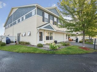 2489A Dawes Pl, River Falls, WI 54022
