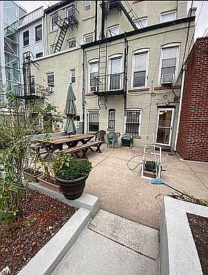 1st image of 124 President St #G