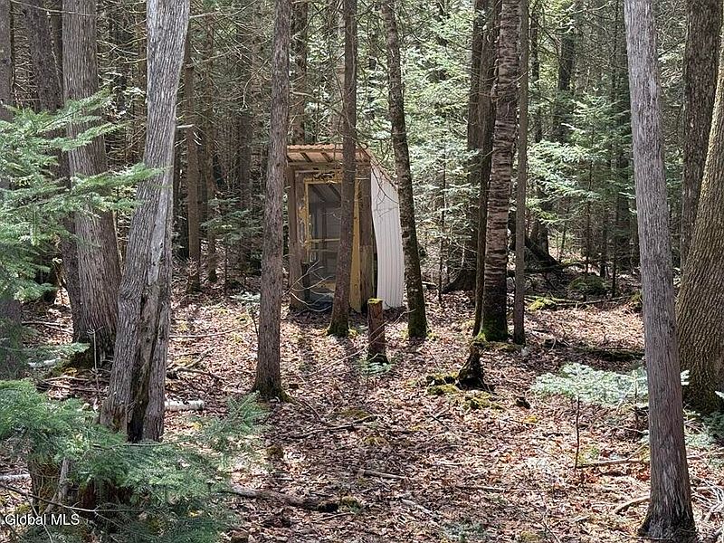 5th image of L34.1 Youngs Road #1
