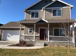 1110 Crescent Dr, Windsor, CO 80550