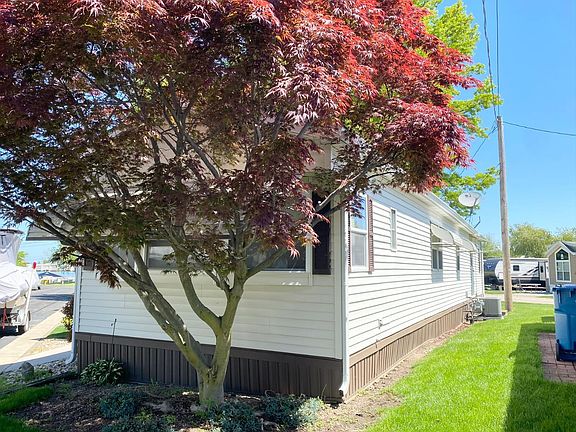 4th image of 8175 E Shore Blvd #41