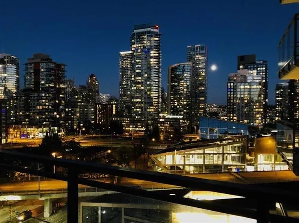 1455 Howe St #1202, Vancouver, BC V6Z 1C2
