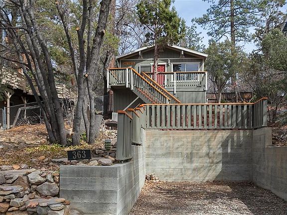 2nd image of 363 Vista Ln