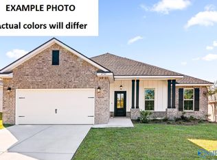 25873 Pinot Dr, Athens, AL 35613