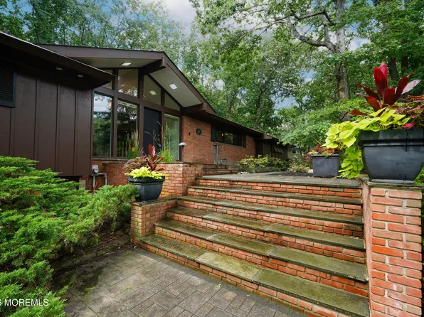 267 Wyckoff Road, Eatontown, NJ 07724