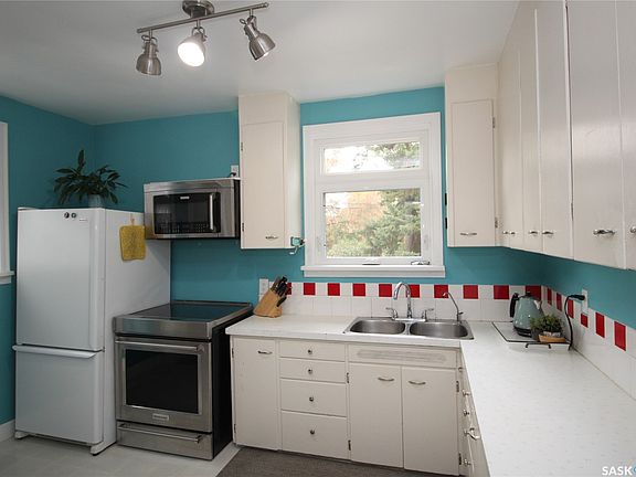 4th image of 1015 H Avenue N