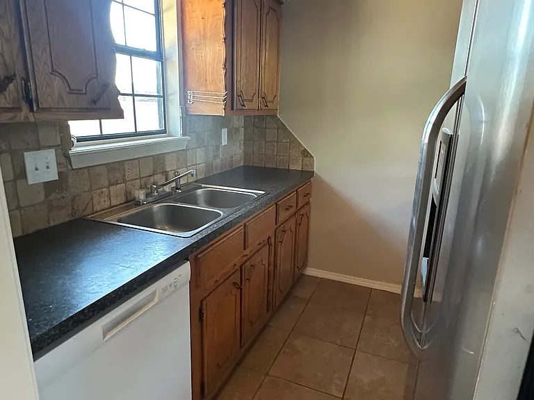 211 N Grace St #6 — Photo 10