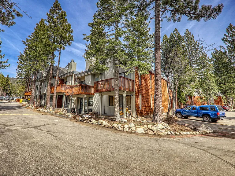989 Tahoe Blvd — Photo 29