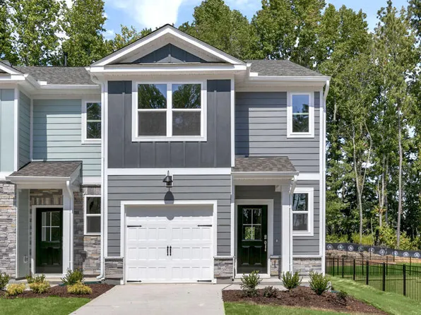 5211 Red Crimson Dr, Willow Springs, NC 27592