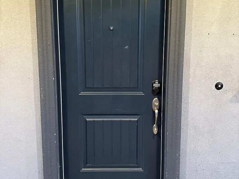3307 S Phelps St — Photo 9