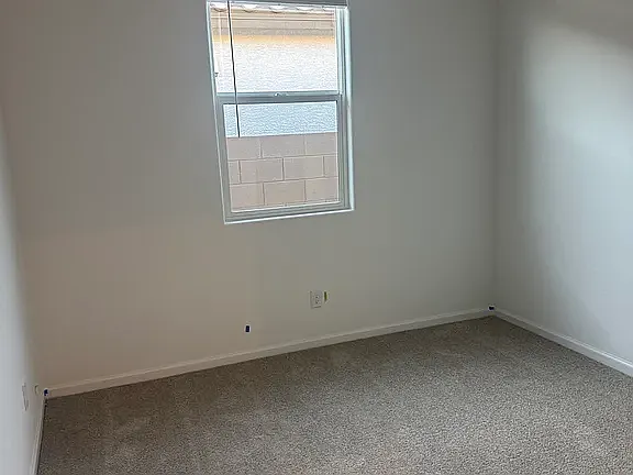 4616 E Amethyst Ln — Photo 10