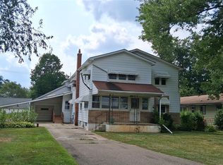 1810 Thorndale St, Commerce Township, MI 48382