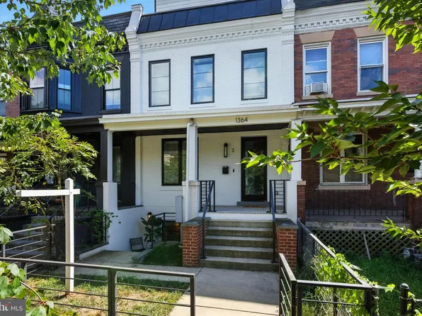 1364 Newton St #1, Washington, DC 20010