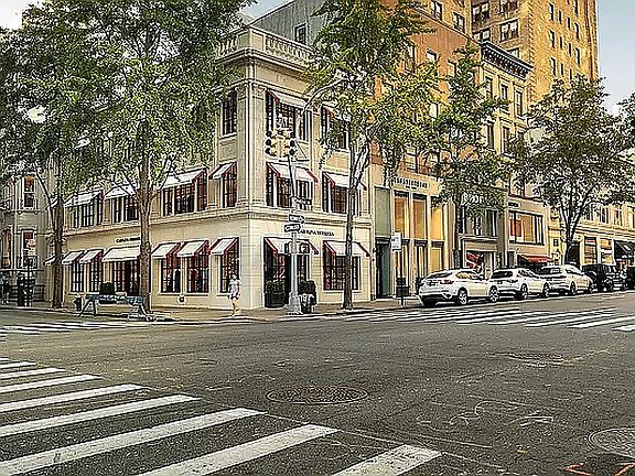 5th image of 501 1/2 E 83rd St #1LW