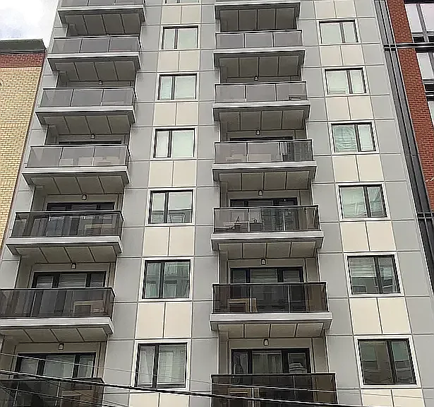 42-22 Crescent St #5A — Photo 1