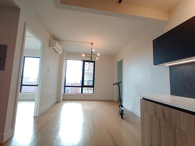 2708 Snyder Ave #416 — Photo 4
