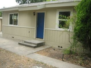 933 Jennings Ave, Santa Rosa, CA 95401