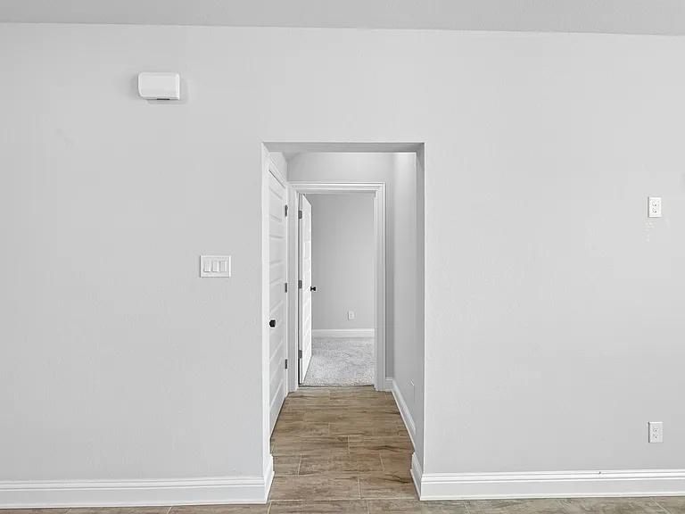 9525 Thorncrown Ln — Photo 11