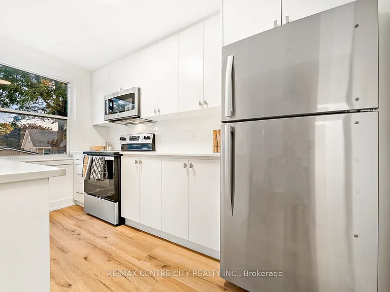 232 Elm St #3 — Photo 12