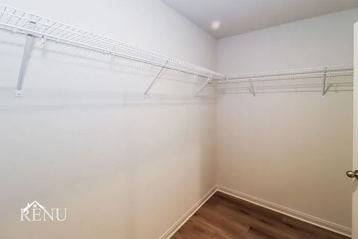 316 Sunnymeade Ln — Photo 16