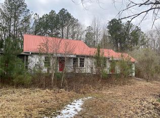 1369 County Road 212, Lanett, AL 36863